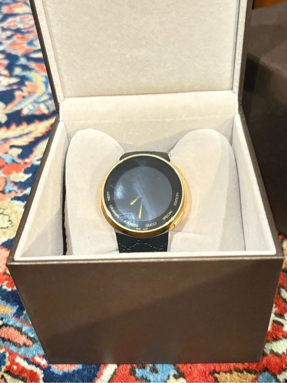 Gucci Black and Gold Men's Special Edition Watch